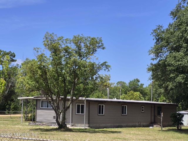116 CLAUDIA Street, Interlachen, FL 32148