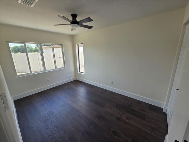 1805 S WILKINS AVENUE, Plant City, FL 33563
