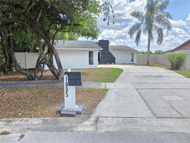 1805 S WILKINS AVENUE, Plant City, FL 33563