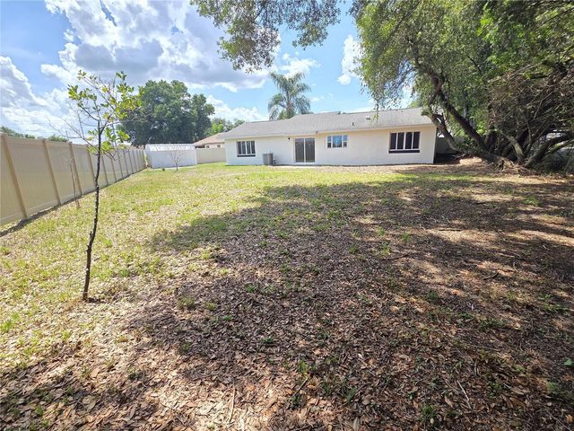 1805 S WILKINS AVENUE, Plant City, FL 33563