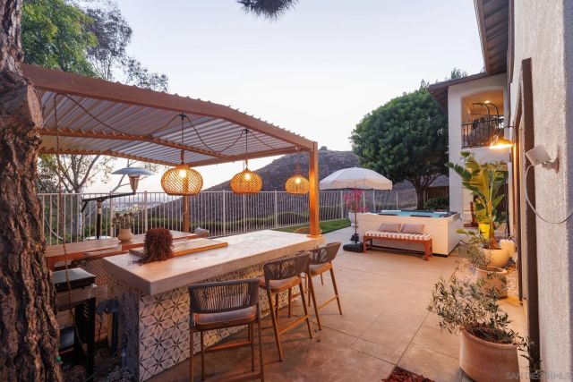 2421 Crooked Trail Rd, Chula Vista, CA 91914