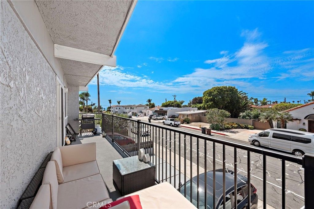 Image 23 of property listing at 129 Avenida Serra, San Clemente, CA 92672