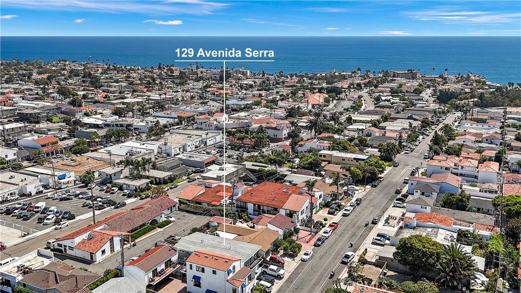 Image 3 of property listing at 129 Avenida Serra, San Clemente, CA 92672