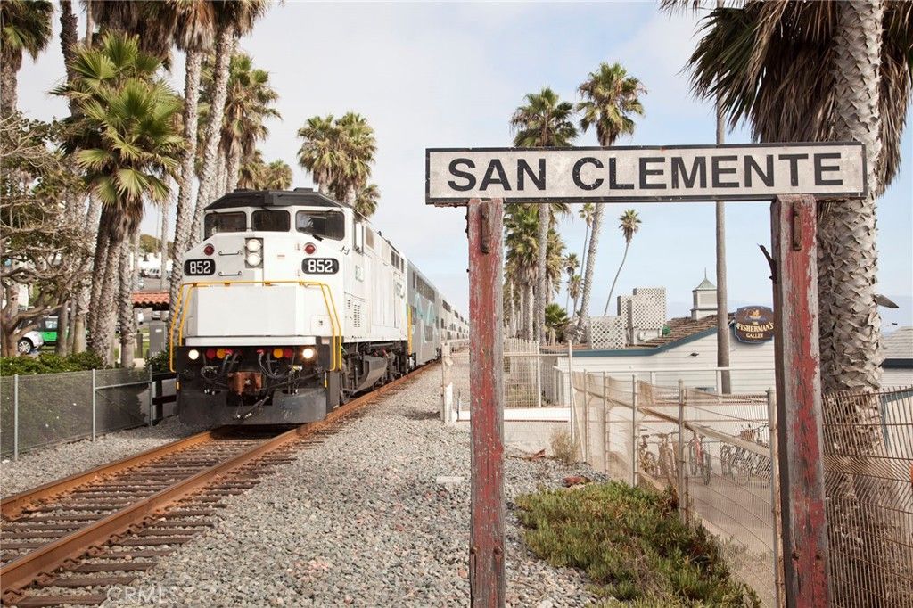 Image 39 of property listing at 129 Avenida Serra, San Clemente, CA 92672