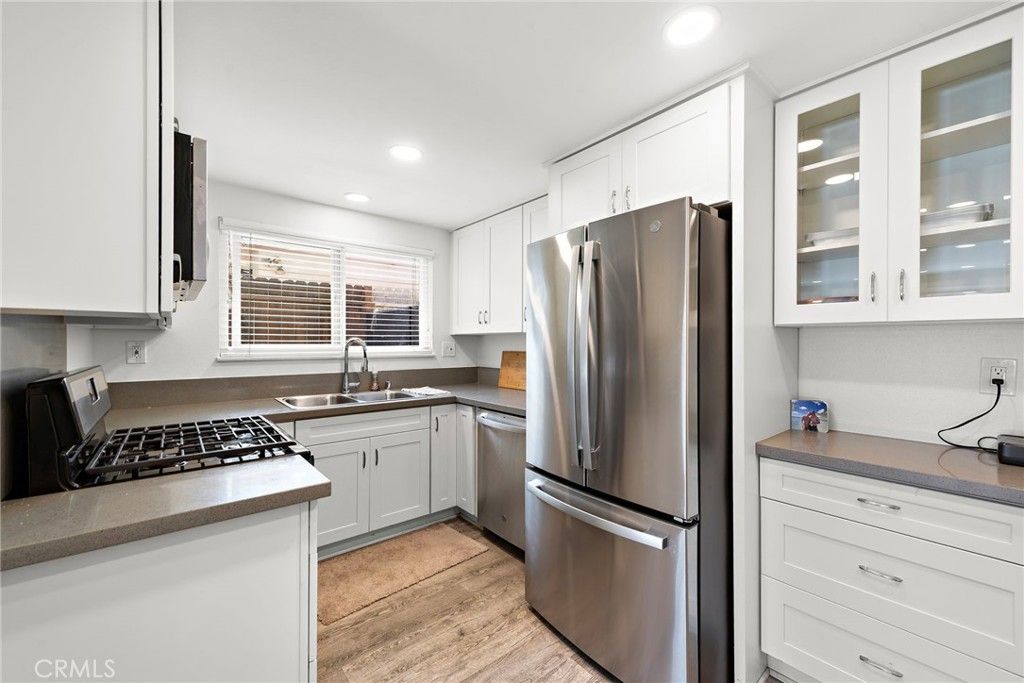 Image 7 of property listing at 129 Avenida Serra, San Clemente, CA 92672