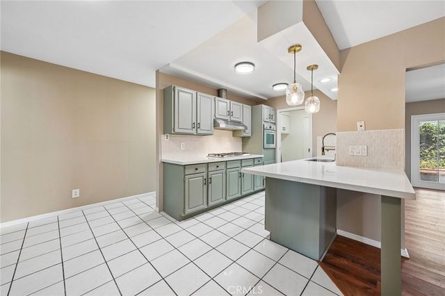 9091 Savoy Street, Riverside, CA 92503