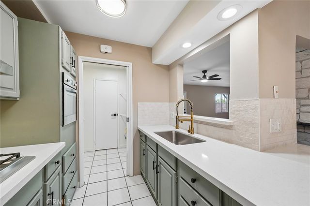 9091 Savoy Street, Riverside, CA 92503