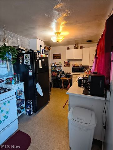 2347-2349 Nicholas Avenue, Akron, OH 44305