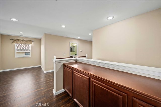 28521 Meadow Heights Court, Canyon Country, CA 91387