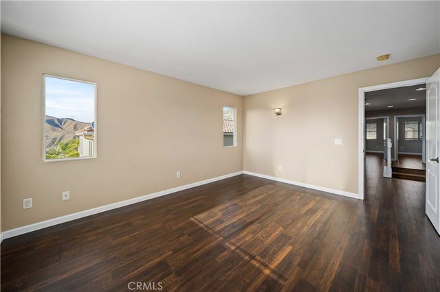 28521 Meadow Heights Court, Canyon Country, CA 91387