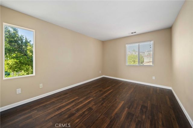 28521 Meadow Heights Court, Canyon Country, CA 91387