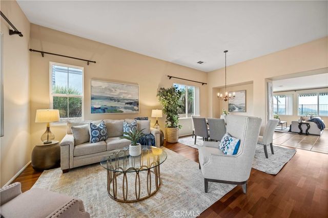 28521 Meadow Heights Court, Canyon Country, CA 91387