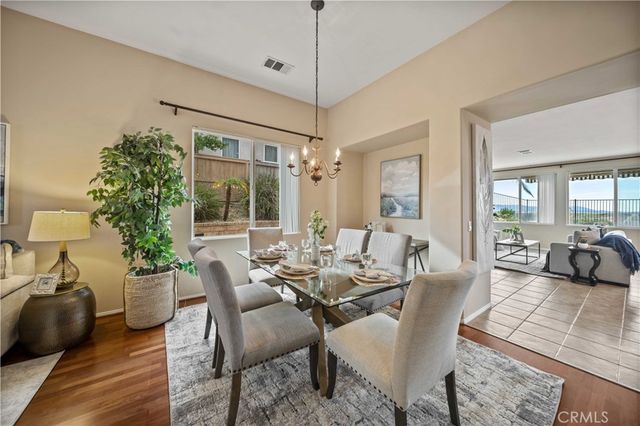 28521 Meadow Heights Court, Canyon Country, CA 91387