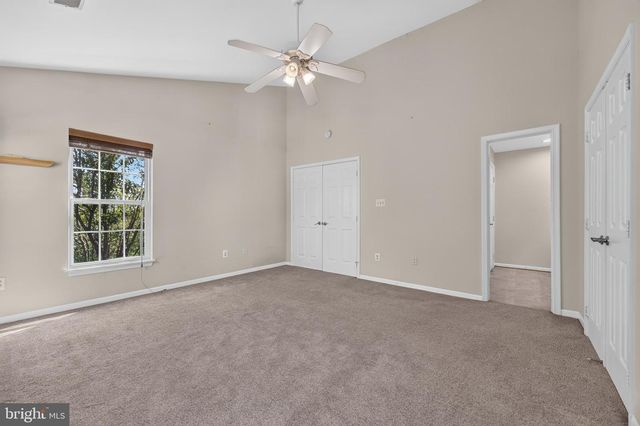5902 IANS WAY, Alexandria, VA 22315