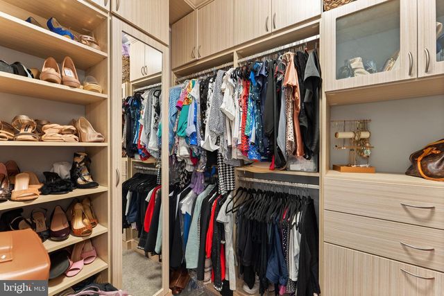 41865 PADDOCK GATE PL, Ashburn, VA 20148