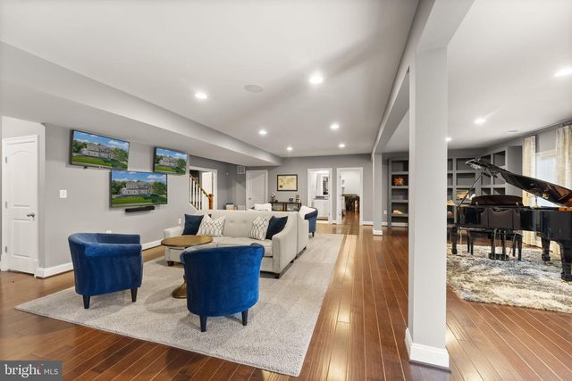 41865 PADDOCK GATE PL, Ashburn, VA 20148