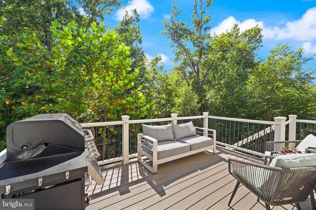 41865 PADDOCK GATE PL, Ashburn, VA 20148