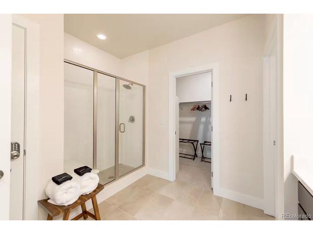 535 Elk Track Cir, Granby, CO 80446