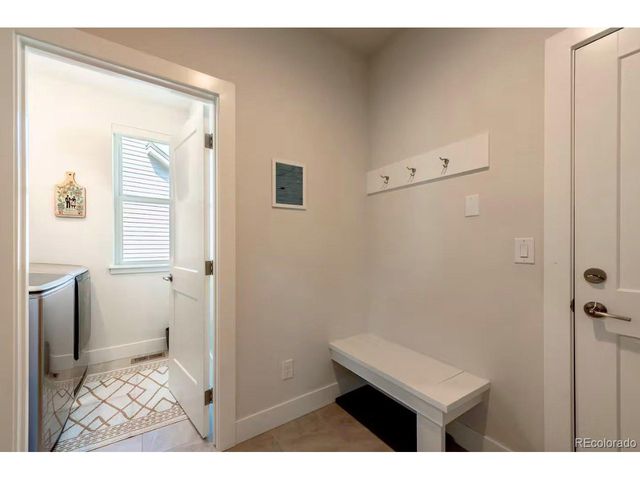 535 Elk Track Cir, Granby, CO 80446