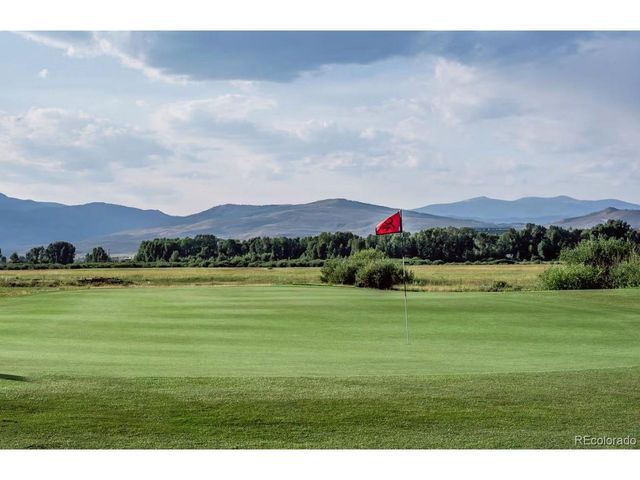 535 Elk Track Cir, Granby, CO 80446