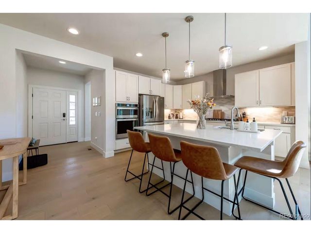 535 Elk Track Cir, Granby, CO 80446