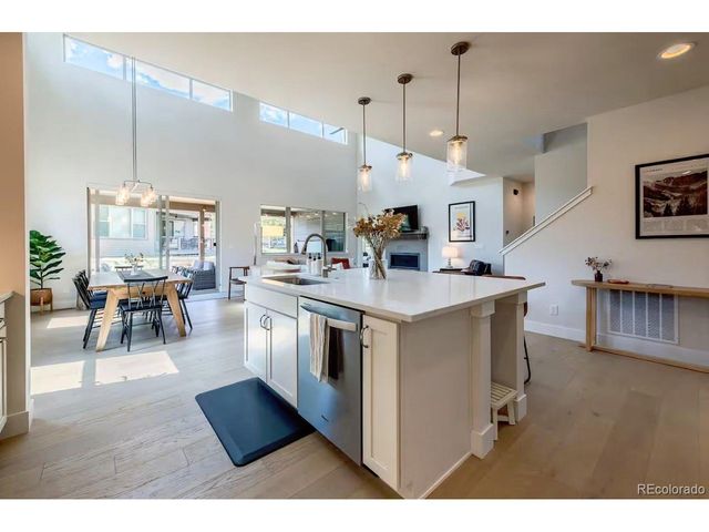 535 Elk Track Cir, Granby, CO 80446