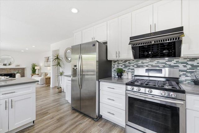 2078 Admiral Pl, San Jose, CA 95133