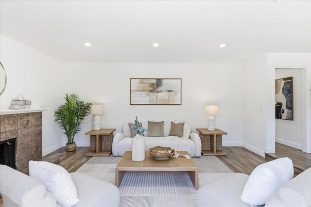 2078 Admiral Pl, San Jose, CA 95133