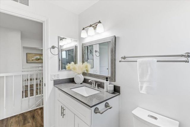 2078 Admiral Pl, San Jose, CA 95133