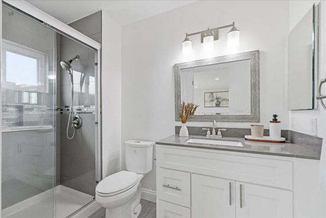 2078 Admiral Pl, San Jose, CA 95133