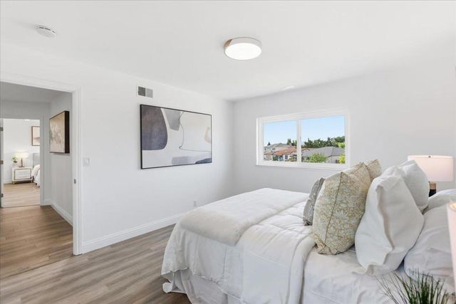 2078 Admiral Pl, San Jose, CA 95133