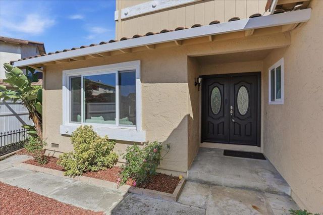 2078 Admiral Pl, San Jose, CA 95133