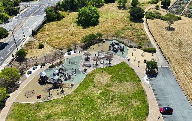 2078 Admiral Pl, San Jose, CA 95133