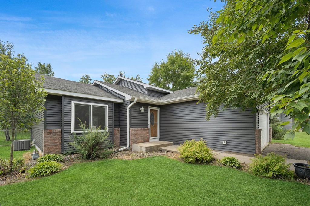 13352 181st Lane NW, Elk River, MN 55330