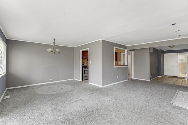 431 Lakewood Boulevard, Park Forest, IL 60466