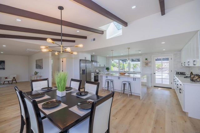 807 Poinsettia Ave, Vista, CA 92081