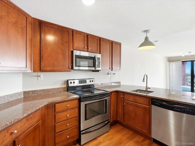 100 Park Avenue 1907, Denver, CO 80205