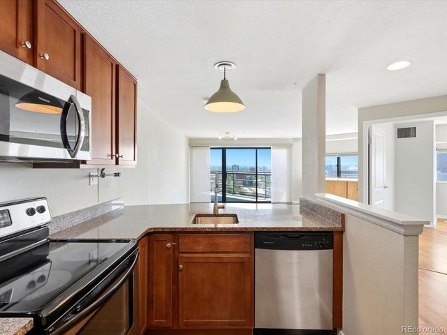100 Park Avenue 1907, Denver, CO 80205
