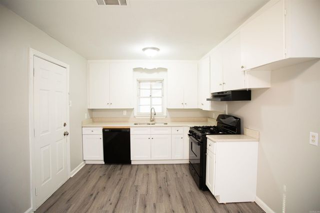 4800 Alpha Street, North Little Rock, AR 72117