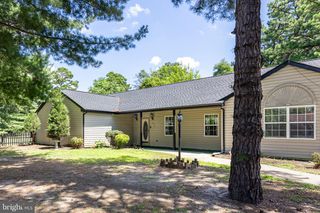 201 CAYUGA TRL, Browns Mills, NJ 08015