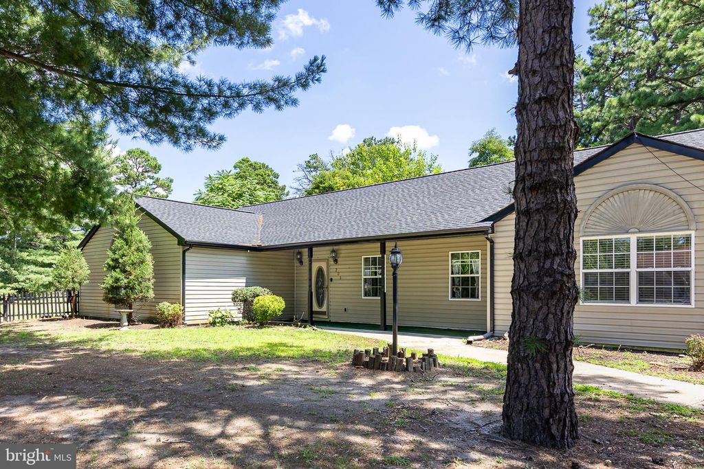201 CAYUGA TRL, BROWNS MILLS, NJ 08015 — exterior
