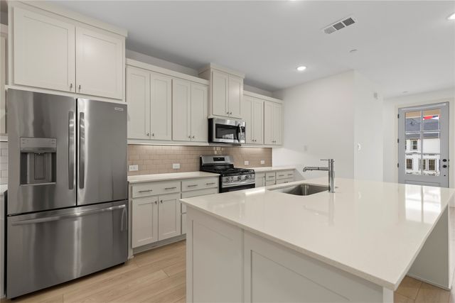 8855 Stablehand Mews, Frisco, TX 75035