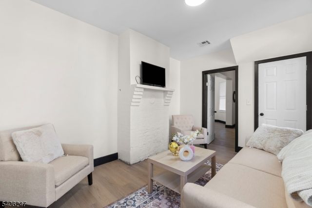 854 S 14Th St, Newark City, NJ 07108