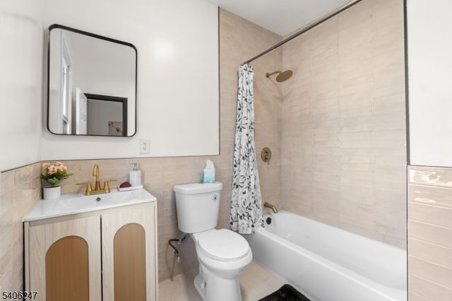 854 S 14Th St, Newark City, NJ 07108