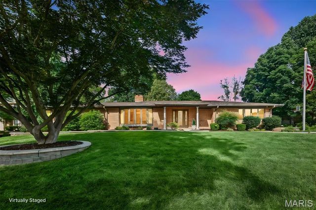 37 Ednick Drive, Swansea, IL 62226
