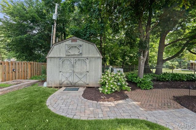 37 Ednick Drive, Swansea, IL 62226
