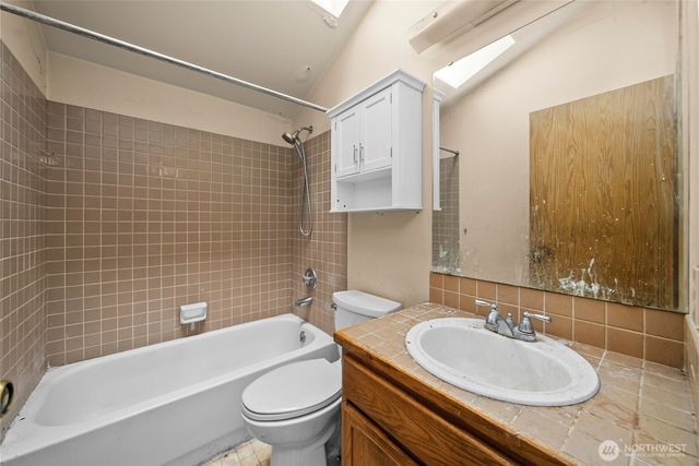 16521 92nd Avenue E, Puyallup, WA 98375