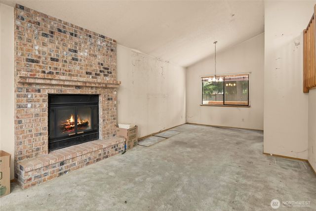 16521 92nd Avenue E, Puyallup, WA 98375