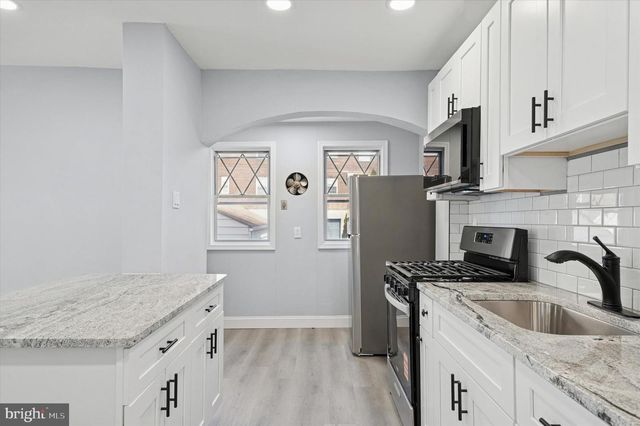 4029 VERNON RD, Drexel Hill, PA 19026