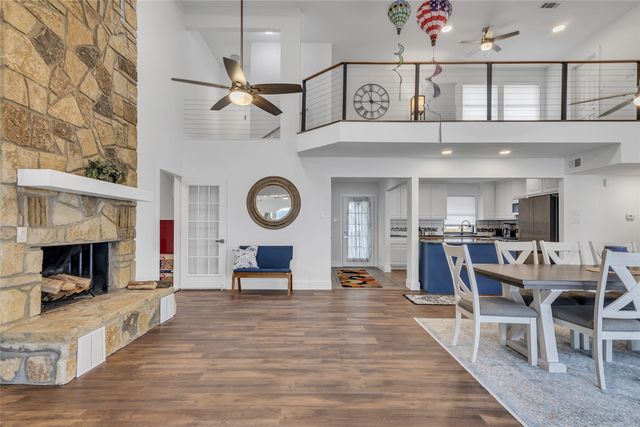 217 Casas Del Sur Street, Granbury, TX 76049